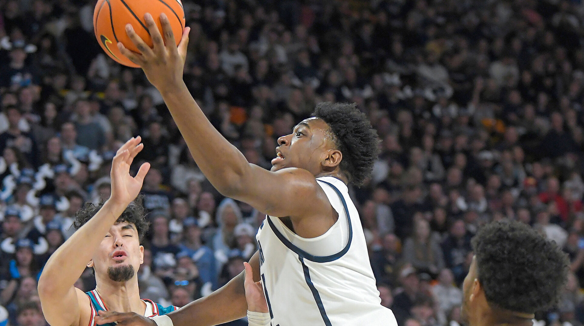 USU men’s basketball: Osobor finally lands at Washington